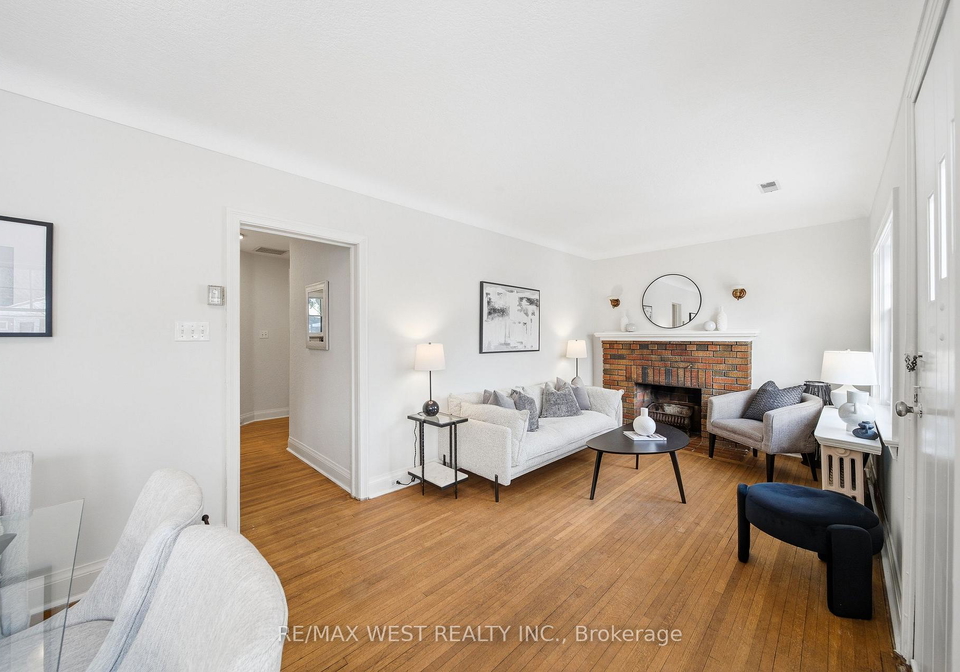 66-south-kingsway-toronto-ontario-w12792354