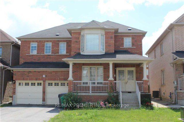 19-blazing-star-dr-drive-brampton-ontario-w12792444