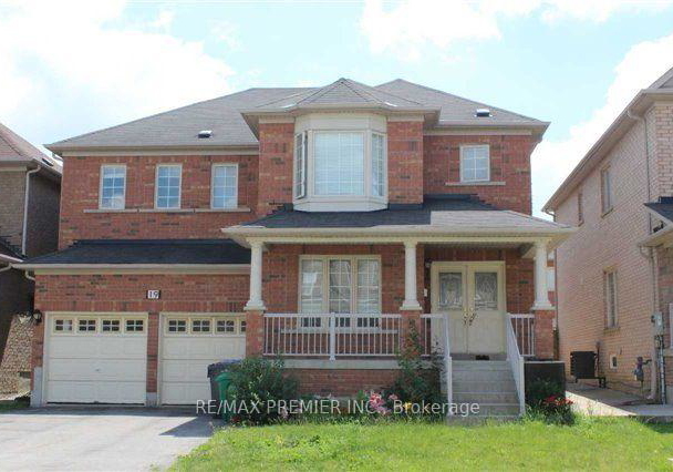 19-blazing-star-dr-drive-brampton-ontario-w12792444