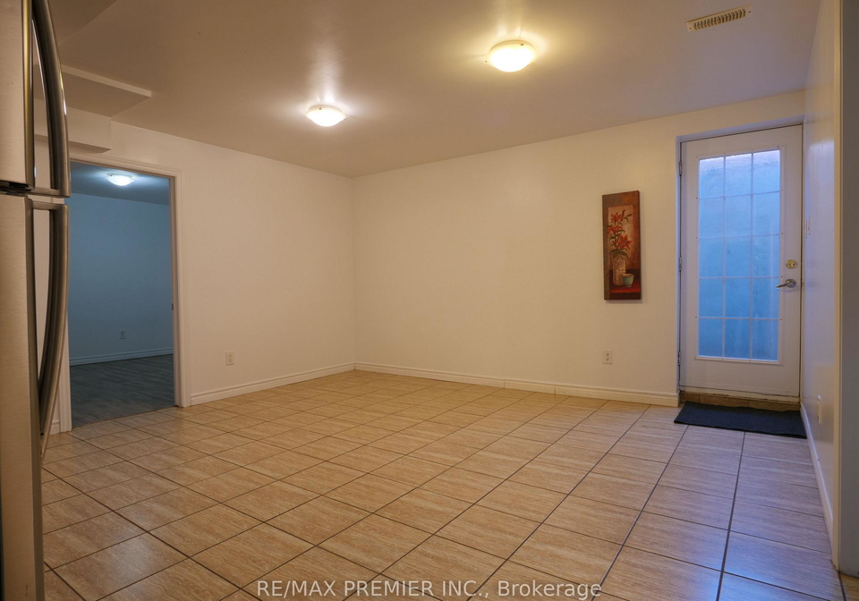19-blazing-star-dr-drive-brampton-ontario-w12792444