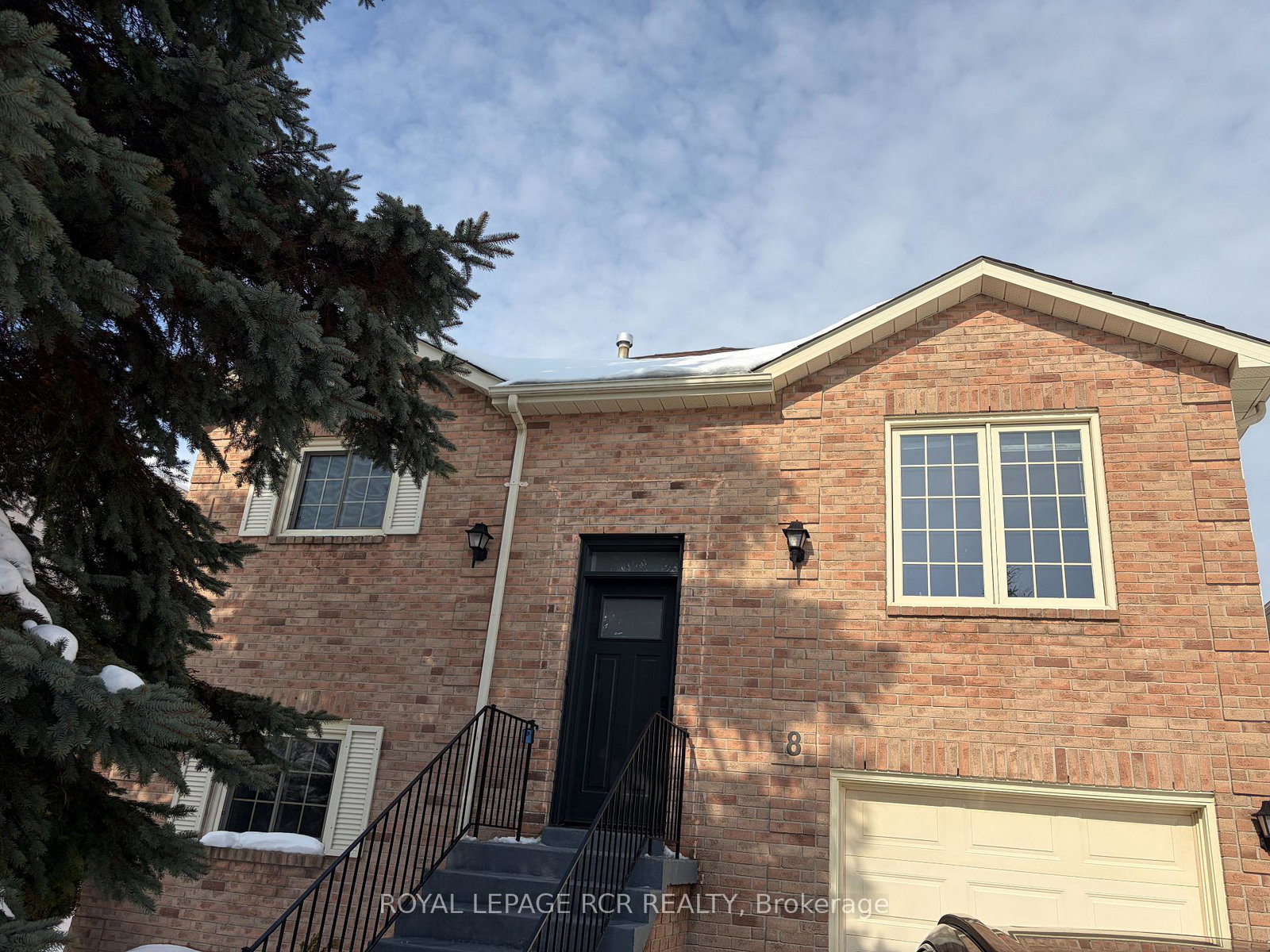8-lawton-court-orangeville-ontario-w12792574