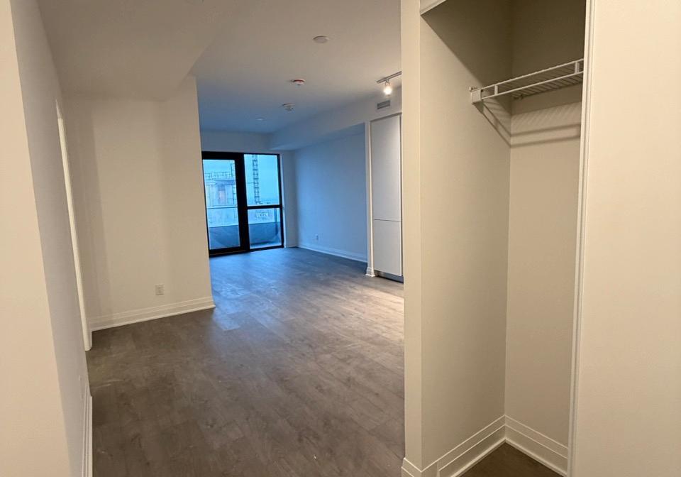 4015-the-exchange-mississauga-ontario-w12792722