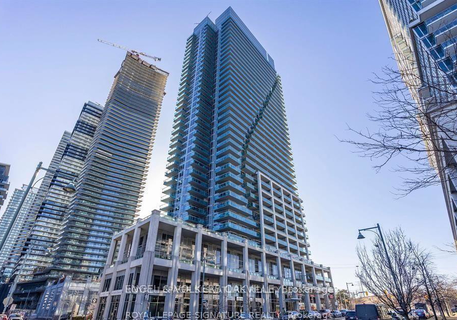 16-brookers-lane-etobicoke-ontario-w12792988