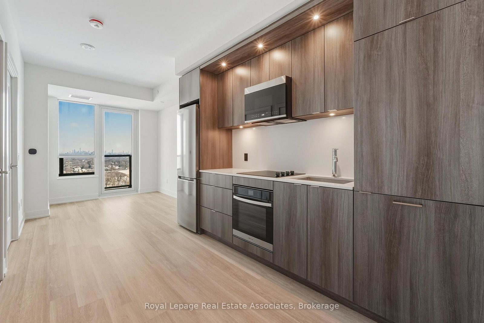 60-central-park-roadway-etobicoke-ontario-w12793018