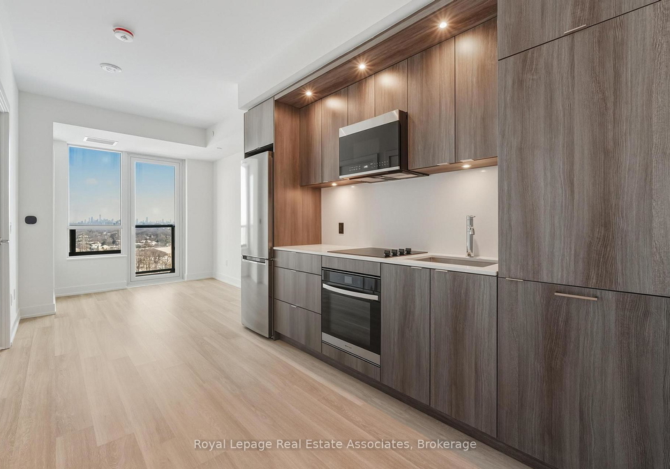 60-central-park-roadway-etobicoke-ontario-w12793018