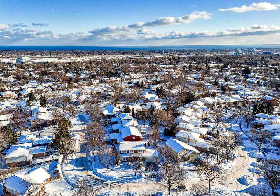 1404-kimberley-drive-oakville-ontario-w12793206