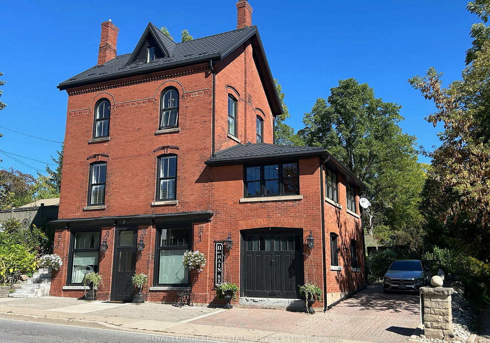 11-main-street-s-milton-ontario-w12793626