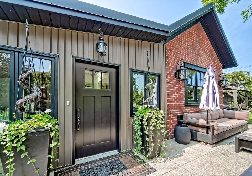 11-main-street-s-milton-ontario-w12793626