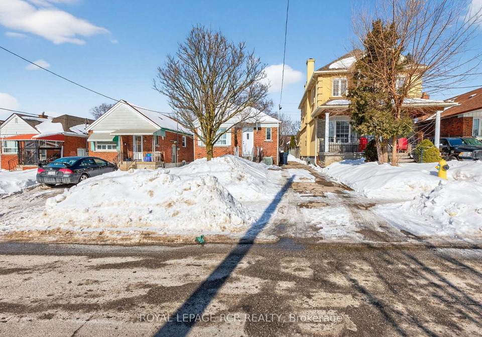 64-schell-avenue-north-york-ontario-w12794388