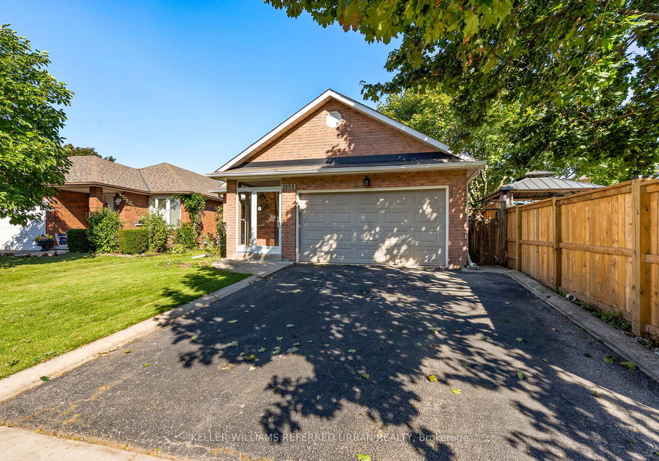 1253-thorpe-road-burlington-ontario-w12794568