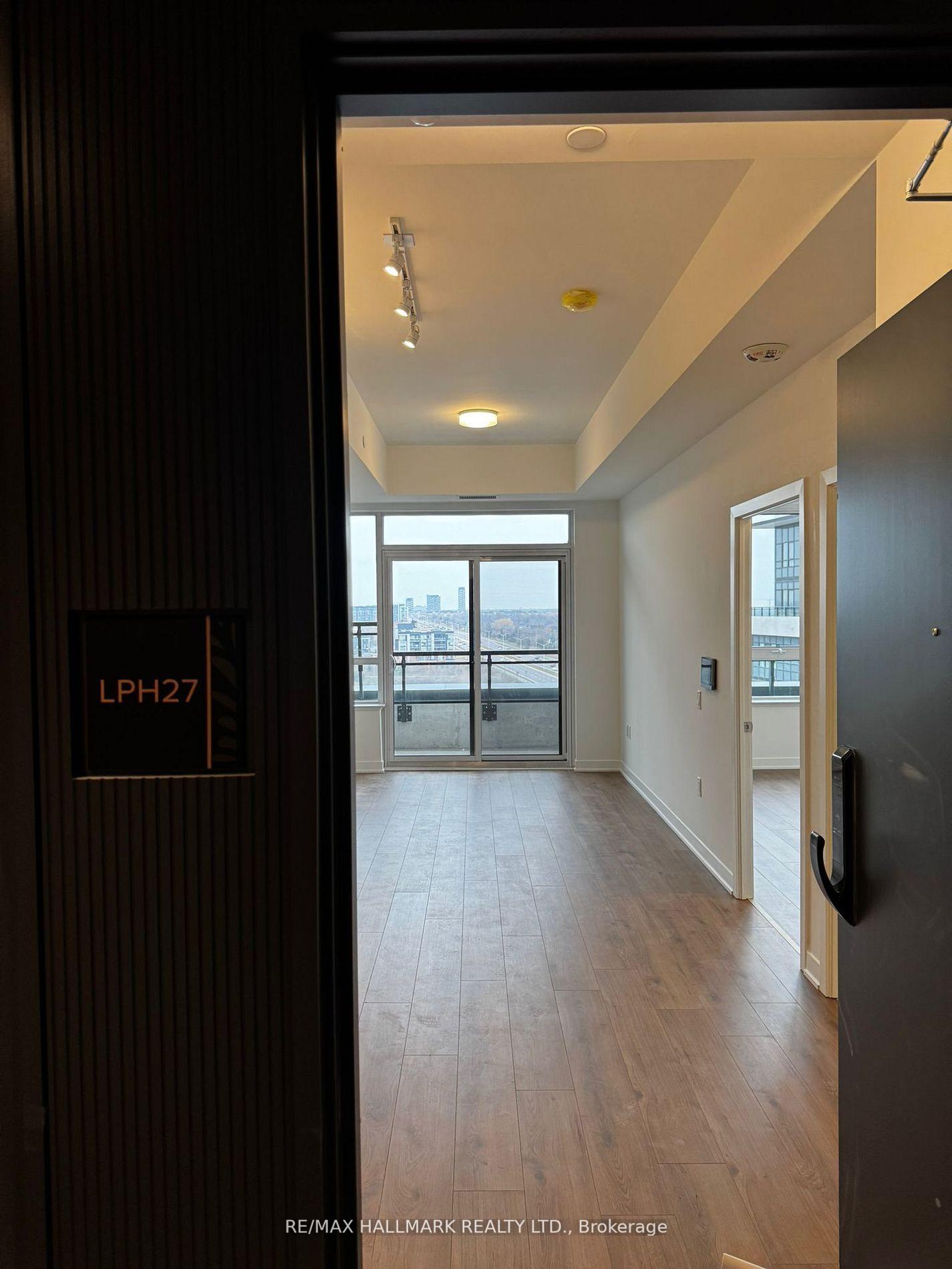 395-dundas-street-oakville-ontario-w12794654