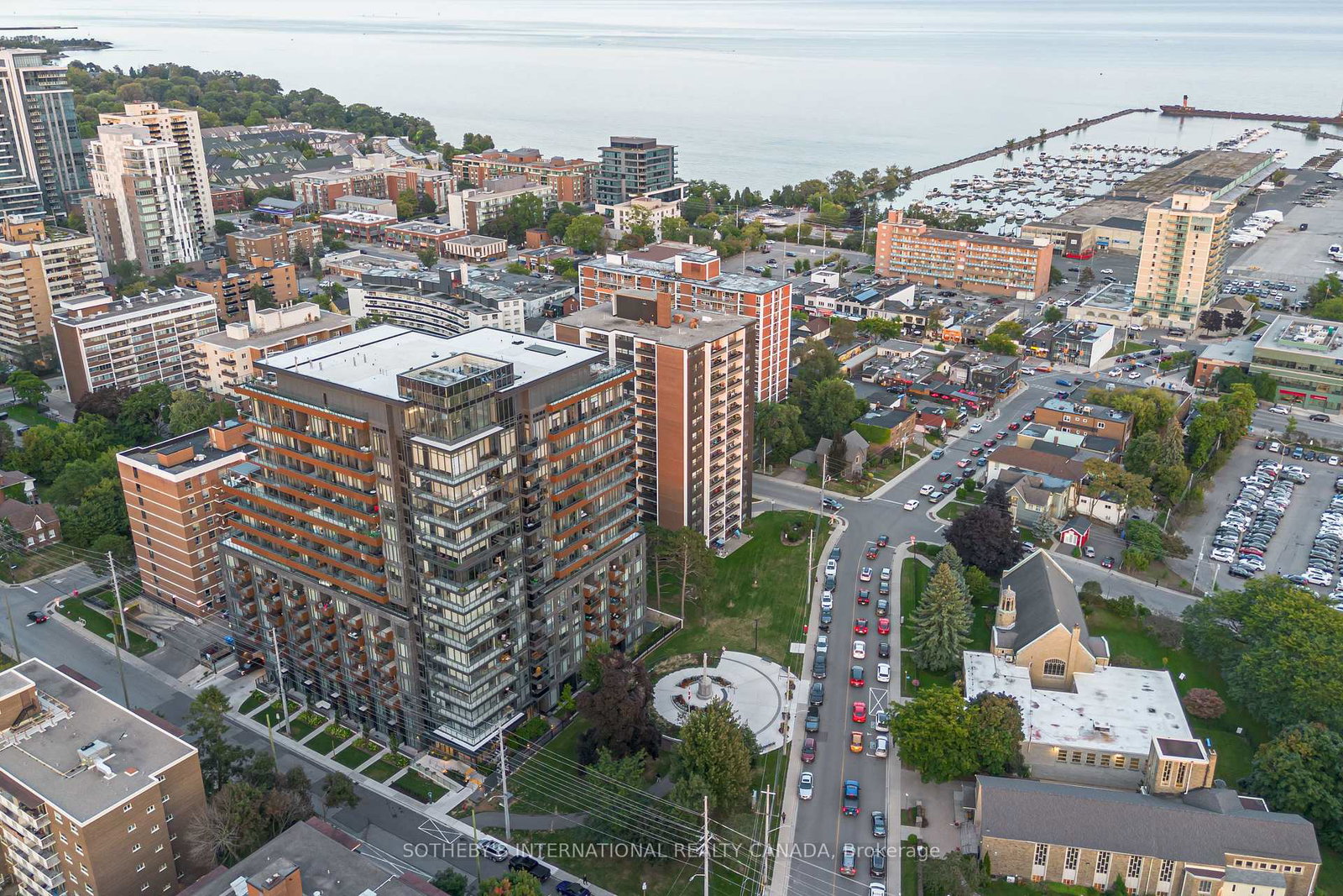 21-park-street-mississauga-ontario-w12794928