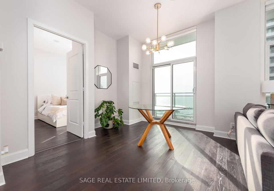 33-shore-breeze-drive-etobicoke-ontario-w12794940