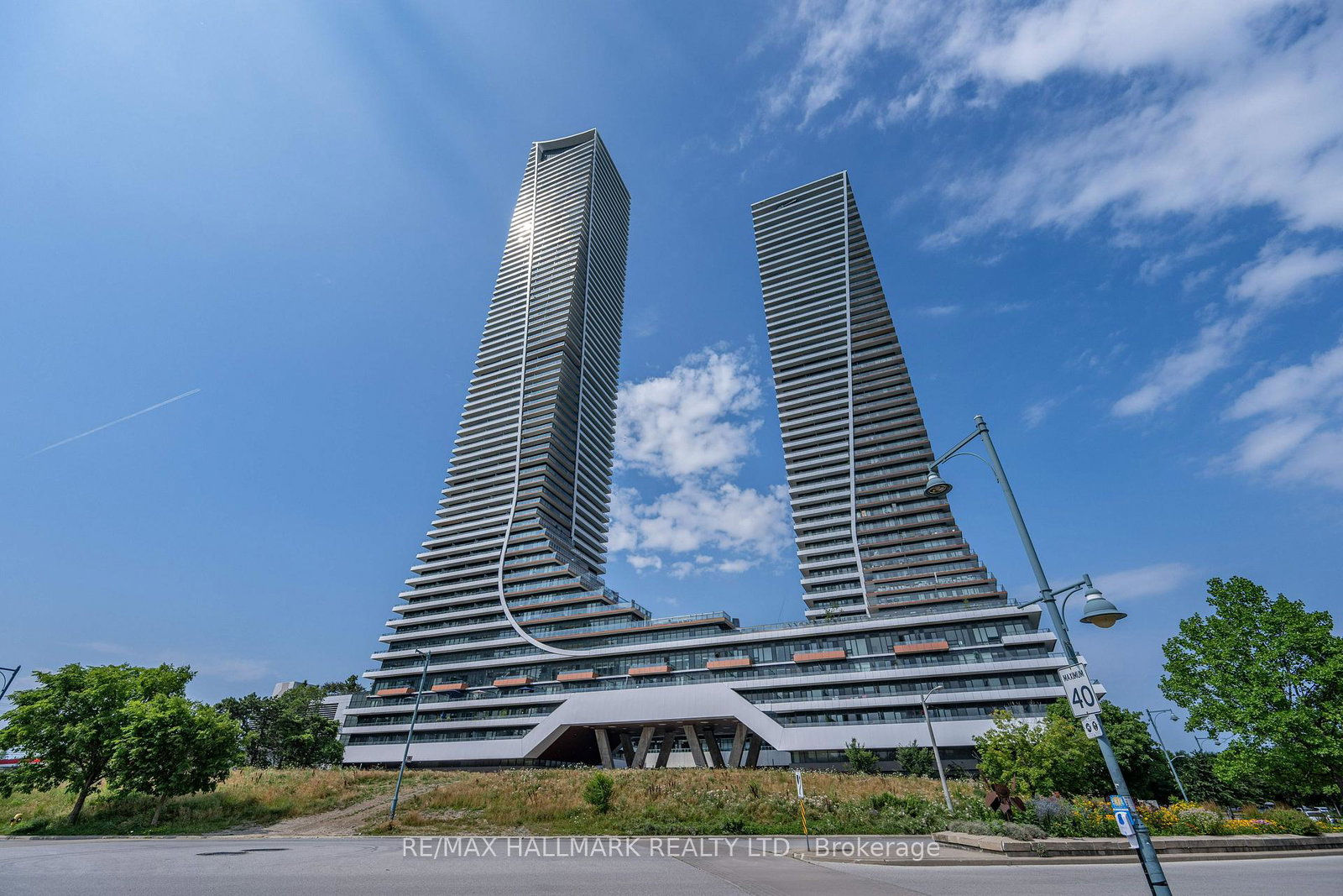30-shore-breeze-drive-etobicoke-ontario-w12794982