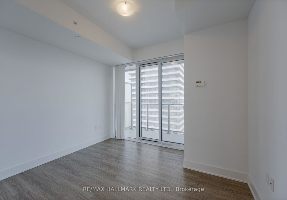 30-shore-breeze-drive-etobicoke-ontario-w12794982
