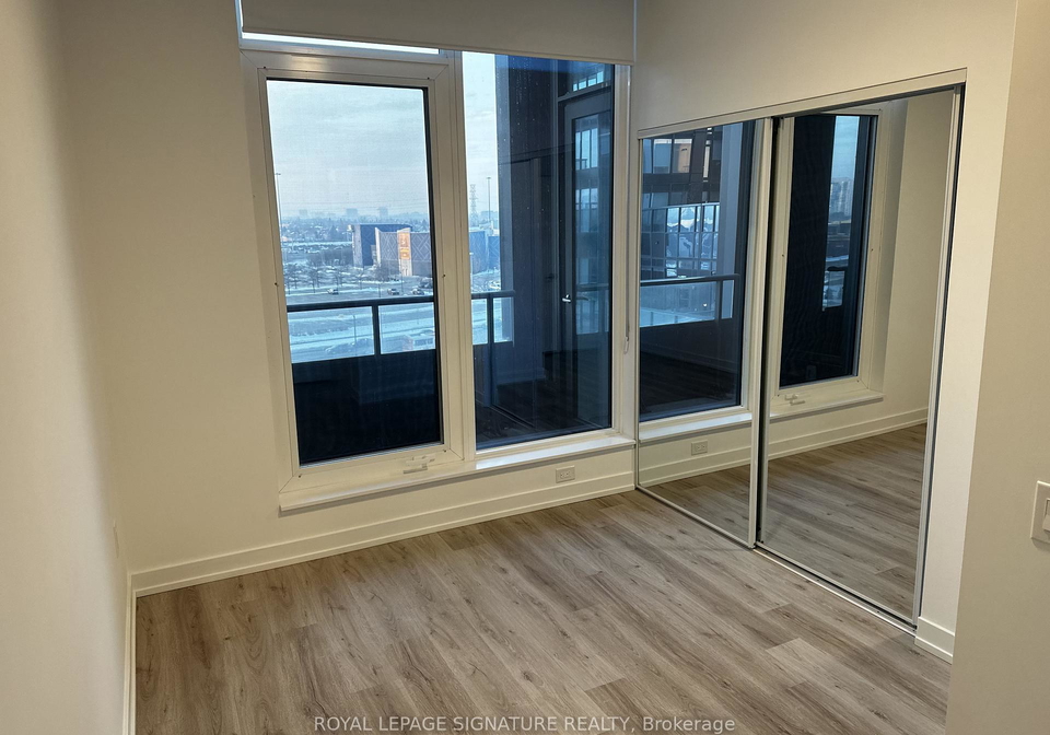 395-square-one-drive-mississauga-ontario-w12795100