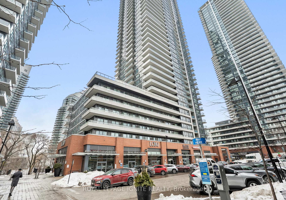2220-lakeshore-boulevard-w-etobicoke-ontario-w12795310