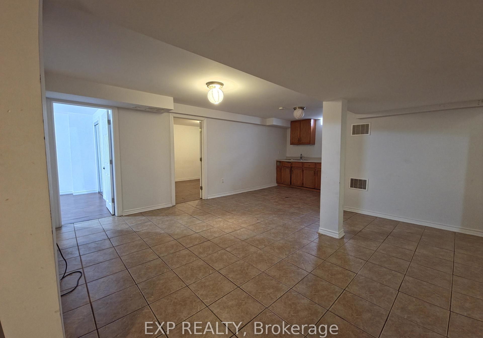 5815-riverdale-crescent-mississauga-ontario-w12795316