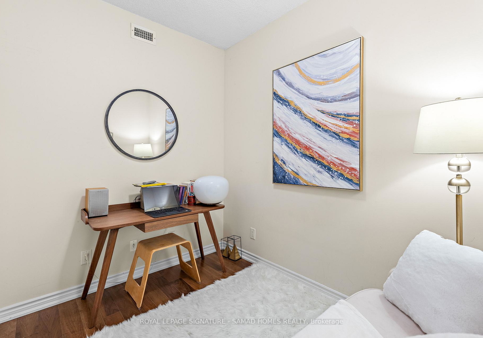 1135-royal-york-road-etobicoke-ontario-w12795566
