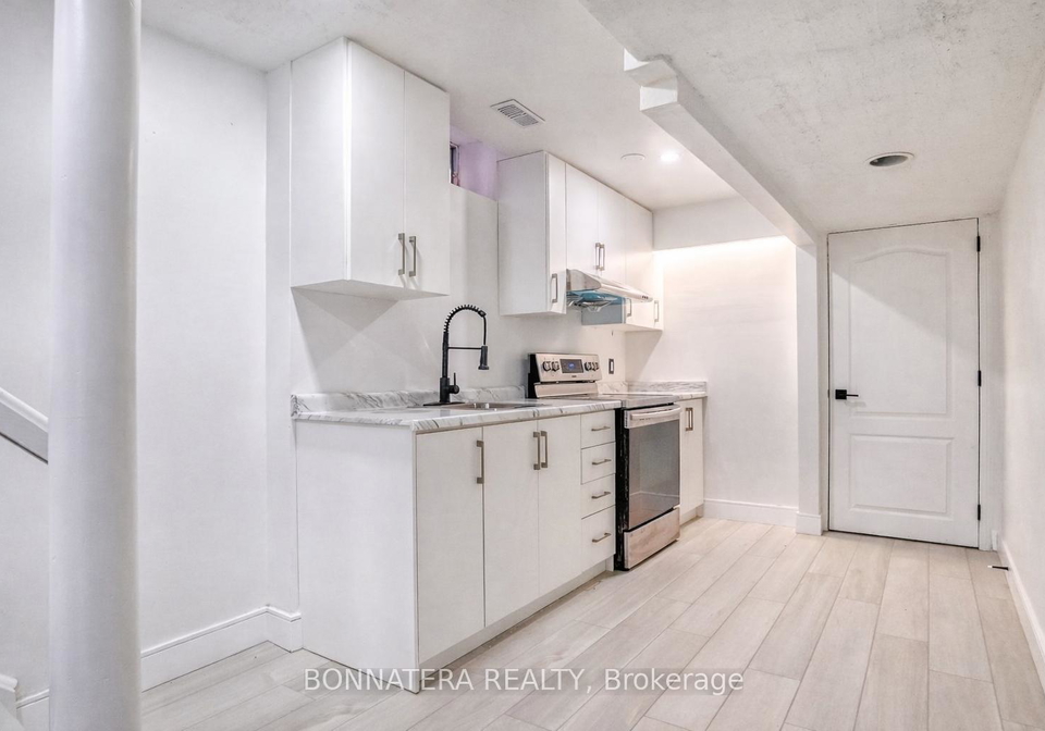 6175-ford-road-mississauga-ontario-w12795764