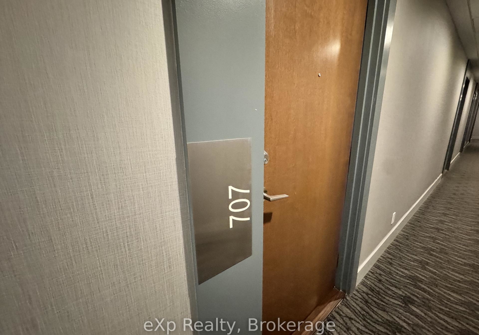 2220-lakeshore-boulevard-w-etobicoke-ontario-w12795870