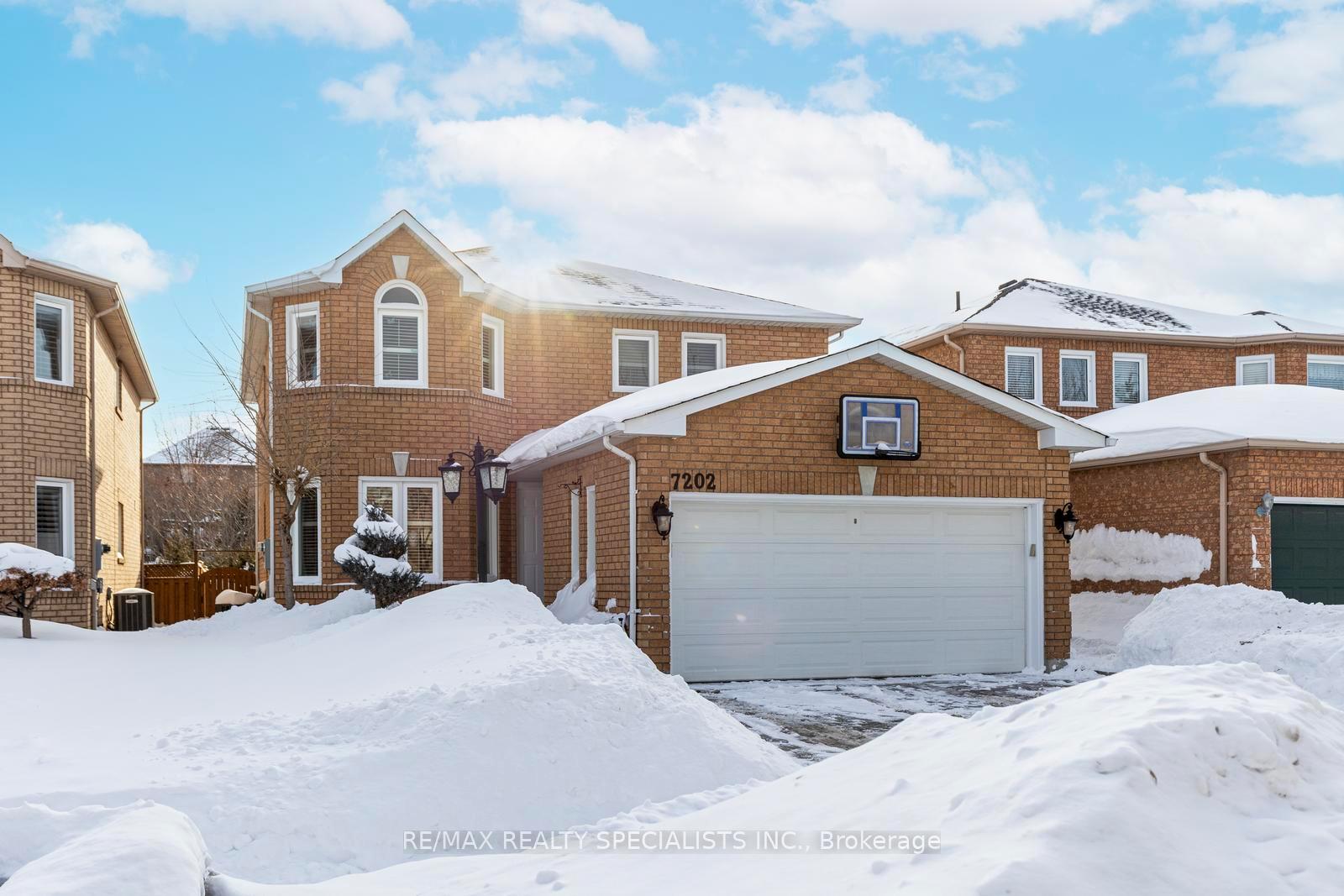 7202-black-walnut-trail-mississauga-ontario-w12795874