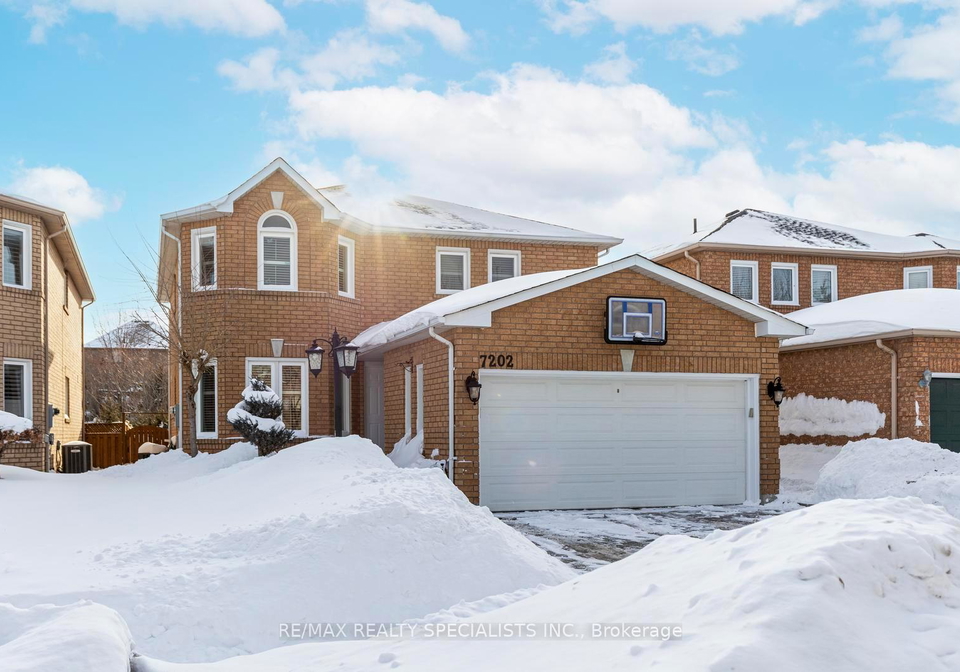7202-black-walnut-trail-mississauga-ontario-w12795874