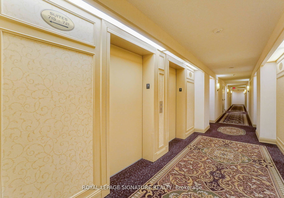 25-kingsbridge-garden-circle-mississauga-ontario-w12795916