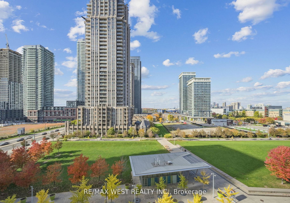 350-princess-royal-drive-mississauga-ontario-w12796014