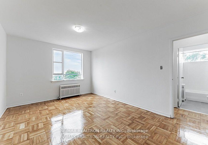 2515-eglinton-avenue-w-toronto-ontario-w12796026