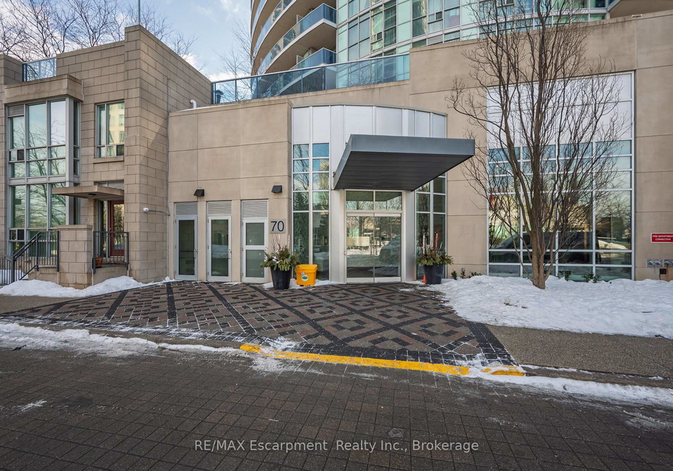 70-absolute-avenue-mississauga-ontario-w12796040