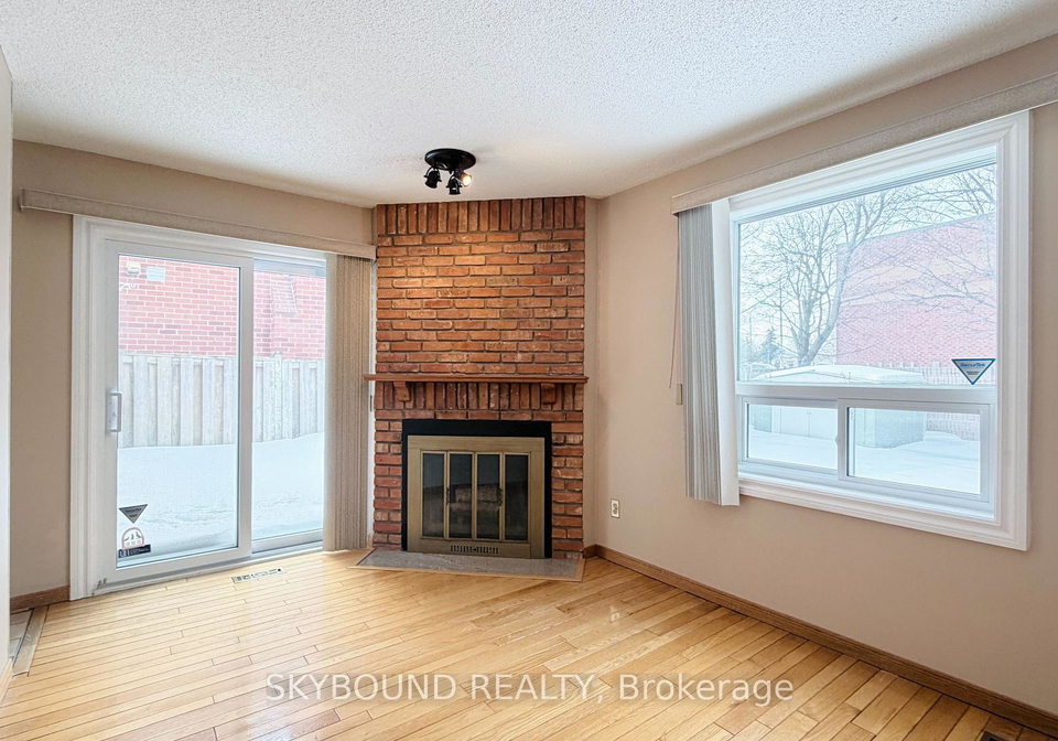449-mallorytown-avenue-mississauga-ontario-w12796328