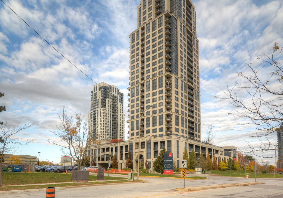 6-eva-road-etobicoke-ontario-w12796346