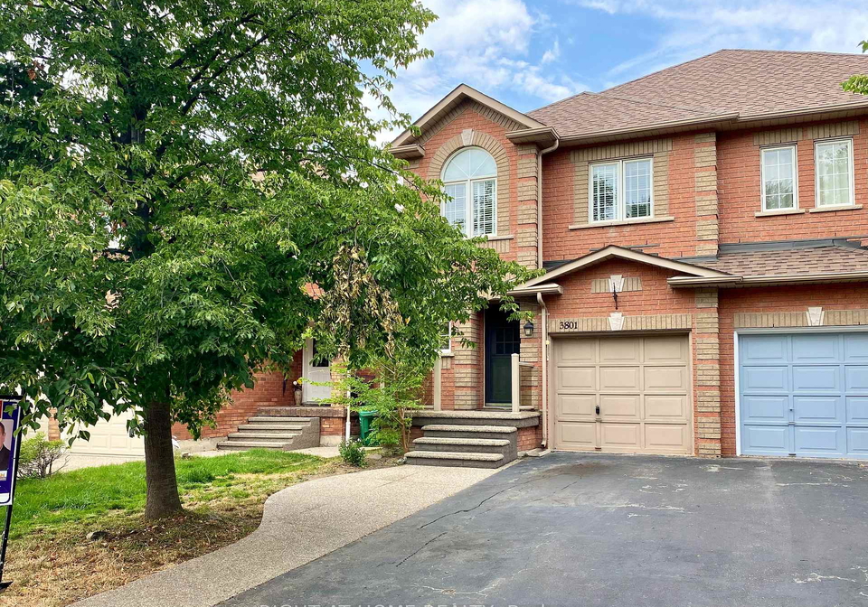 3801-forest-bluff-crescent-mississauga-ontario-w12796446