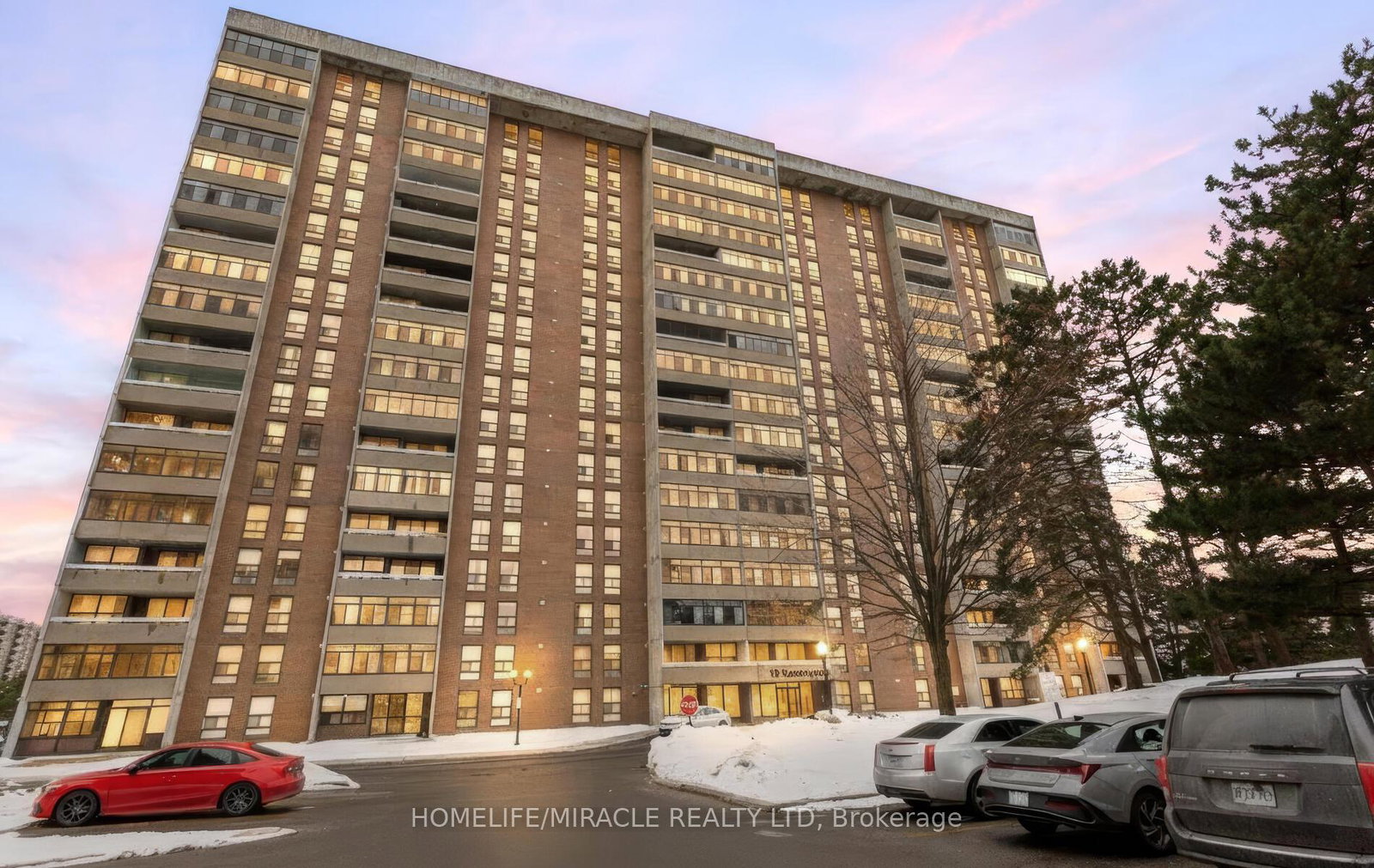 15-kensington-road-brampton-ontario-w12796696