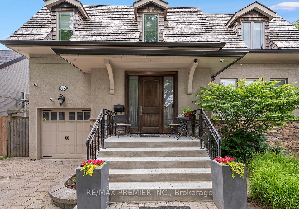 35-yorkdale-crescent-york-ontario-w12796698