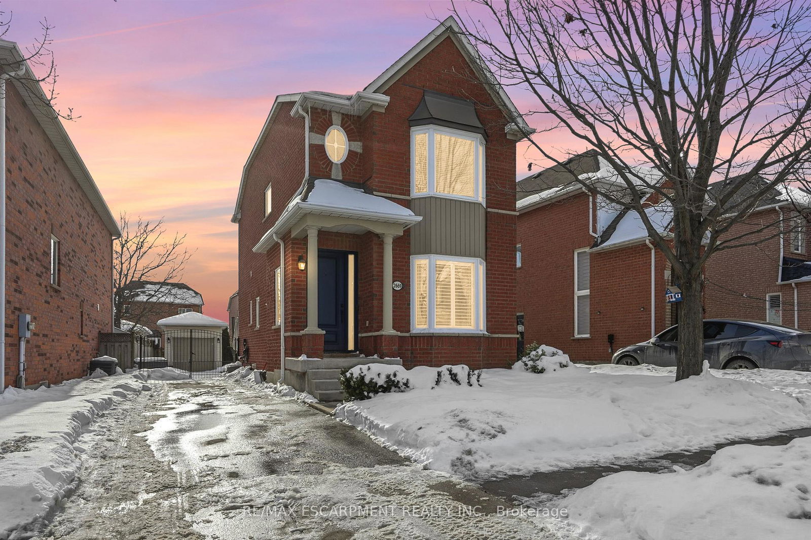 2669-castle-hill-crescent-oakville-ontario-w12797426