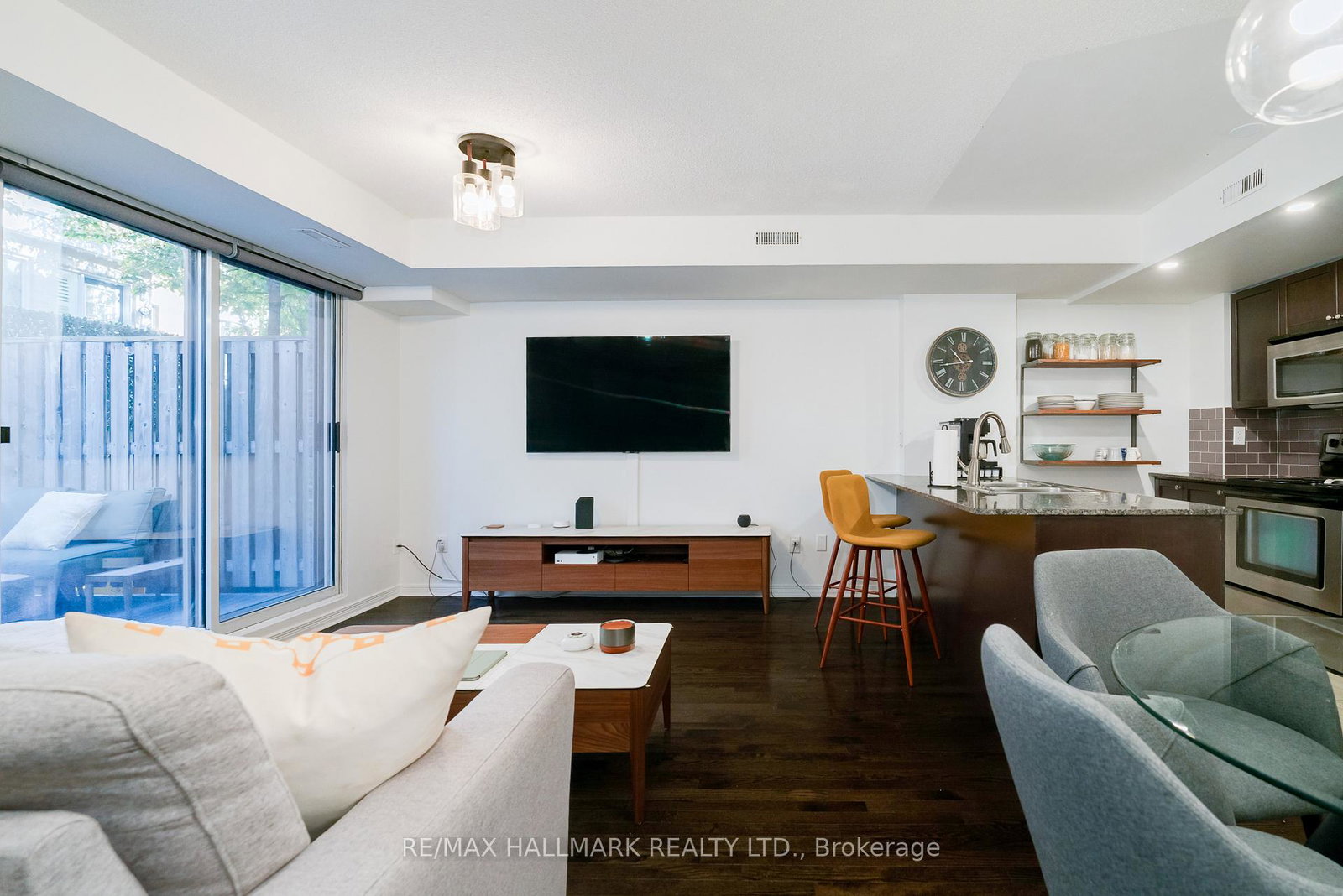 20-foundry-avenue-toronto-ontario-w12797854