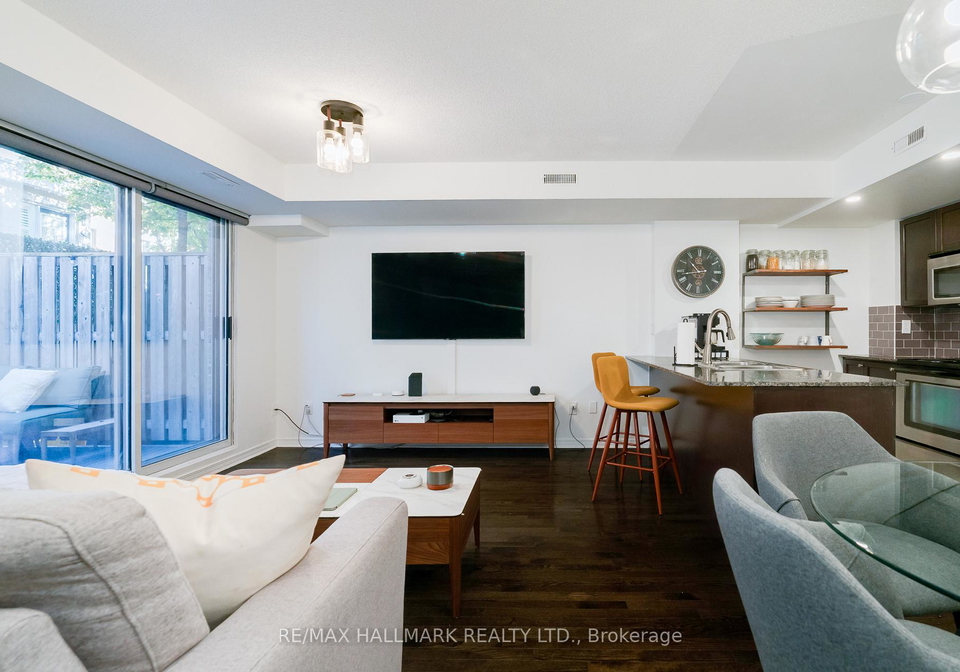 20-foundry-avenue-toronto-ontario-w12797854