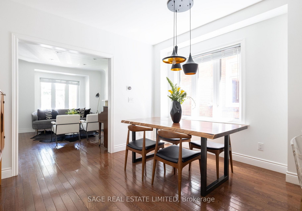 318-indian-grove-toronto-ontario-w12797894