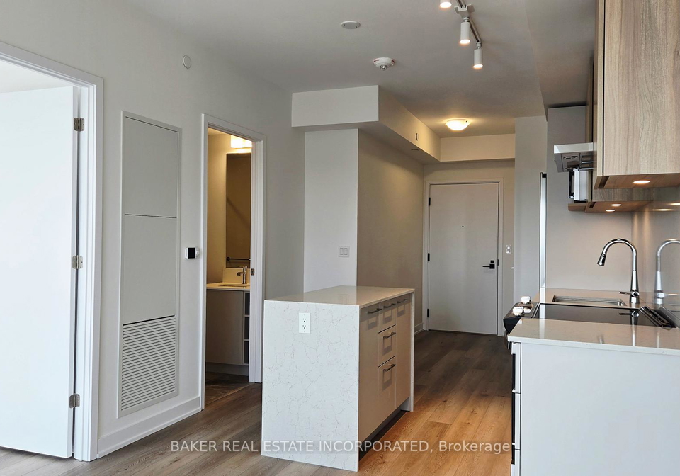 500-plains-road-e-burlington-ontario-w12798482