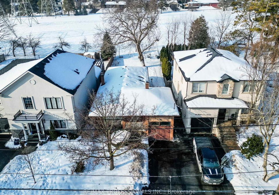48-haliburton-avenue-etobicoke-ontario-w12798682