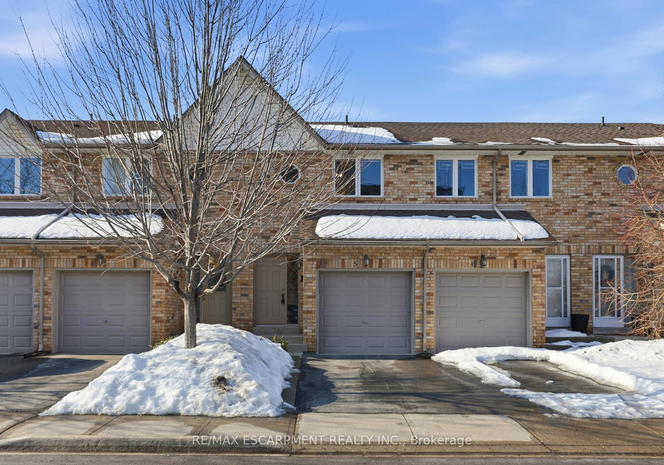 201cleaver-avenue-burlington-ontario-w12798774