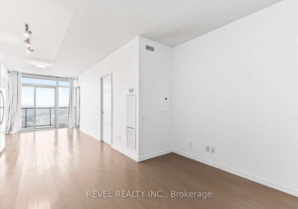 105-the-queensway-avenue-toronto-ontario-w12798936