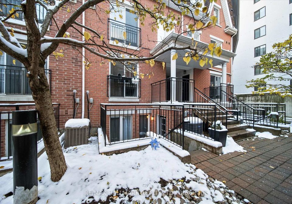 10-laidlaw-street-toronto-ontario-w12799042