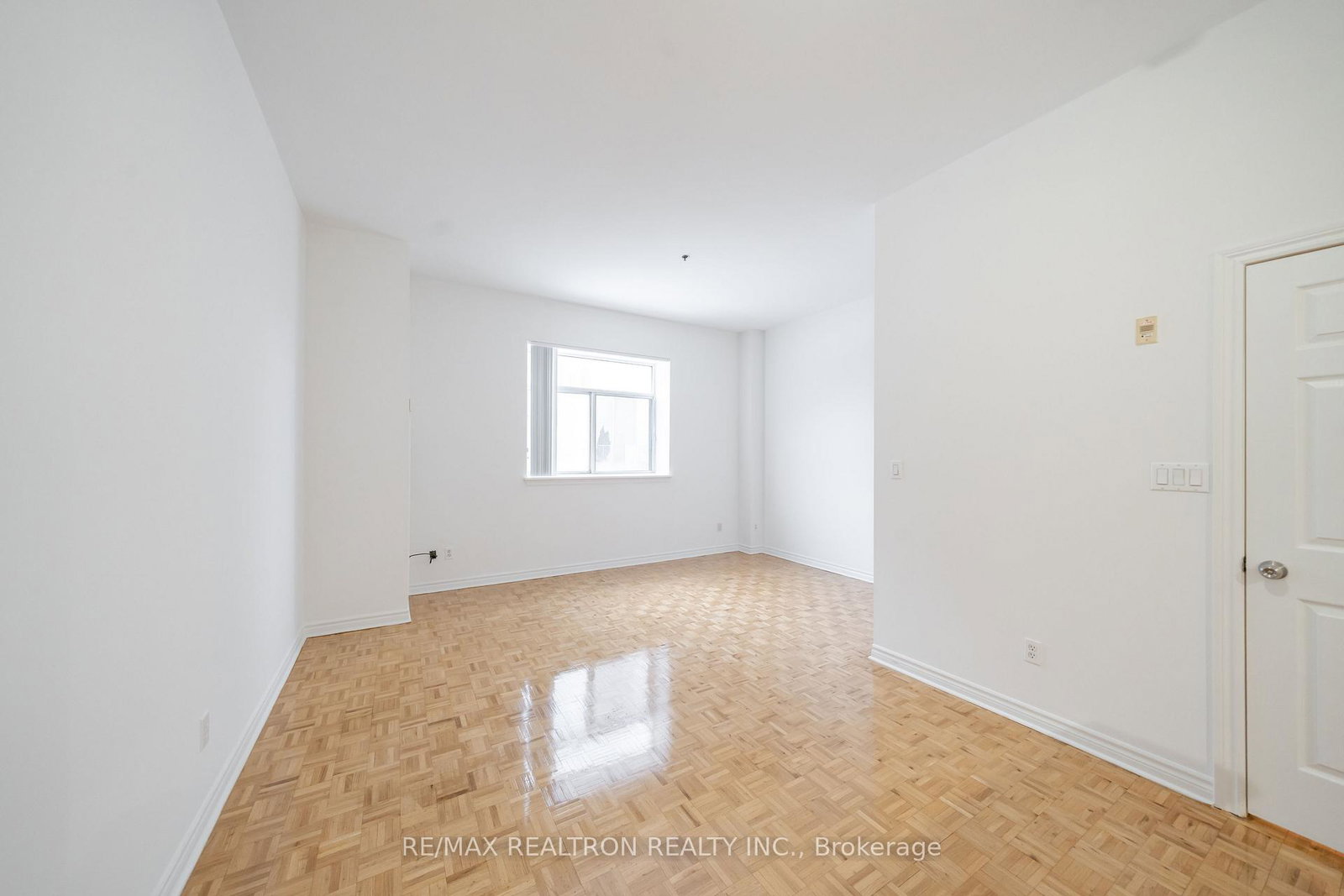 1407-dupont-street-toronto-ontario-w12799492