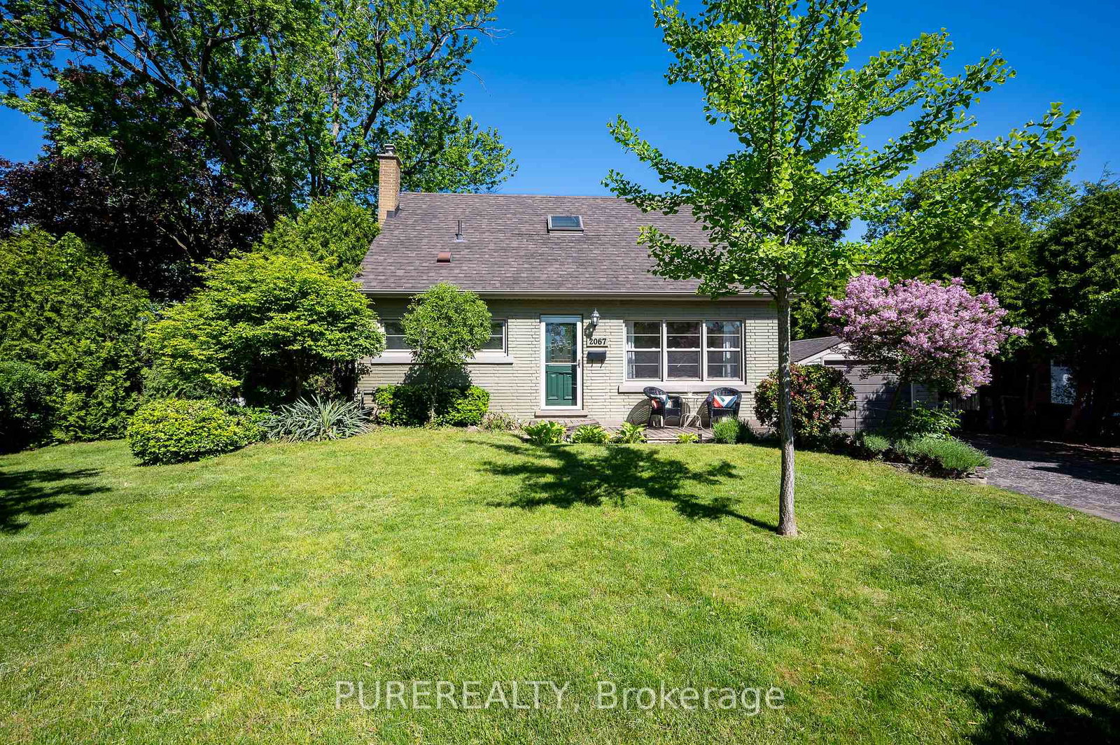 2067-maplewood-drive-burlington-ontario-w12799688