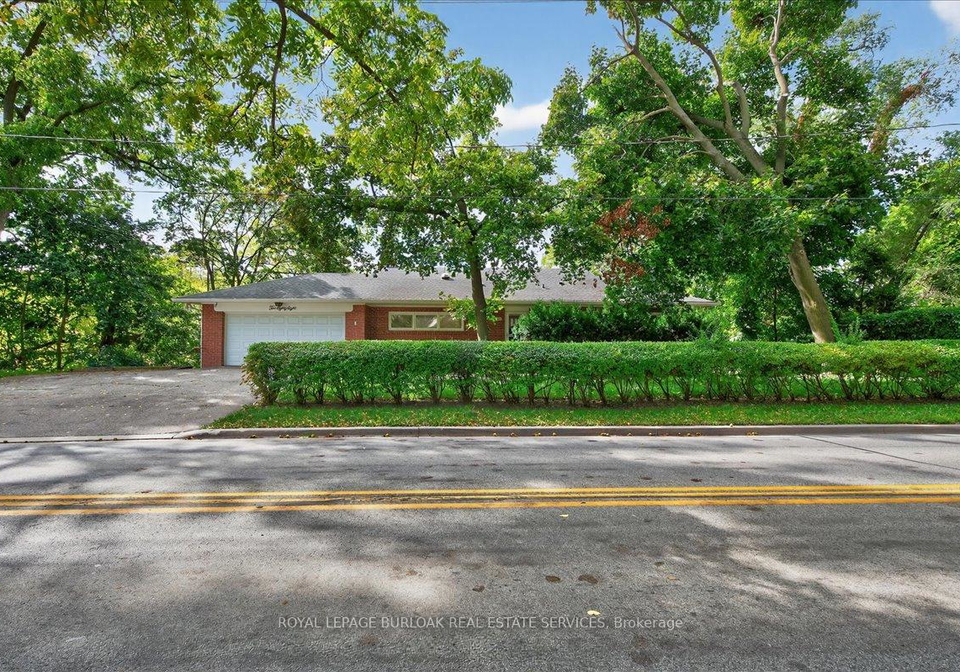 288-trafalgar-road-oakville-ontario-w12800350