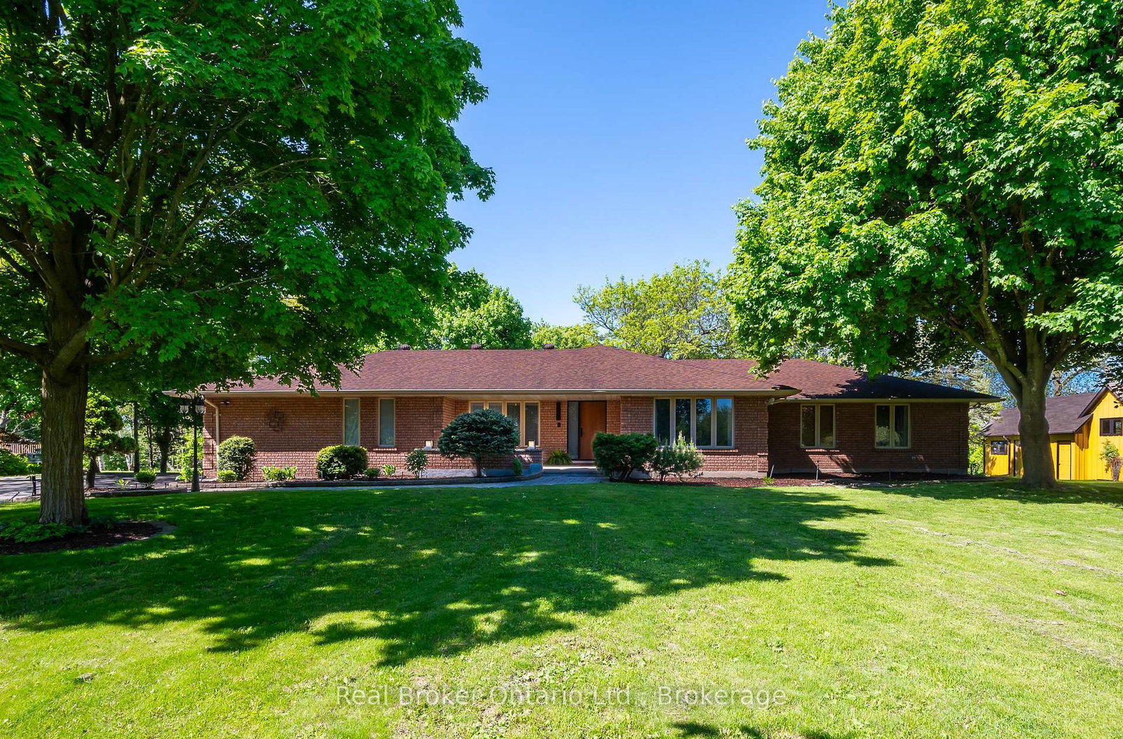 10158-old-pine-crest-road-halton-hills-ontario-w12800796