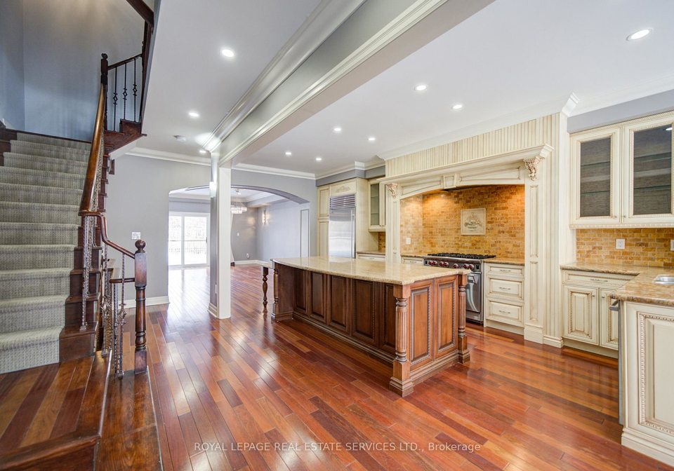 115-st-lawrence-drive-mississauga-ontario-w12801012